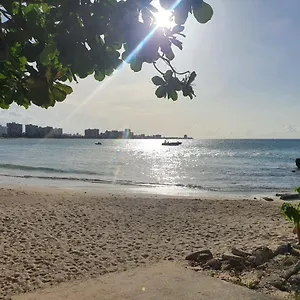 Sea Breezer Vacation Ocean Front En Condominio Playa Mar Apartment San Juan